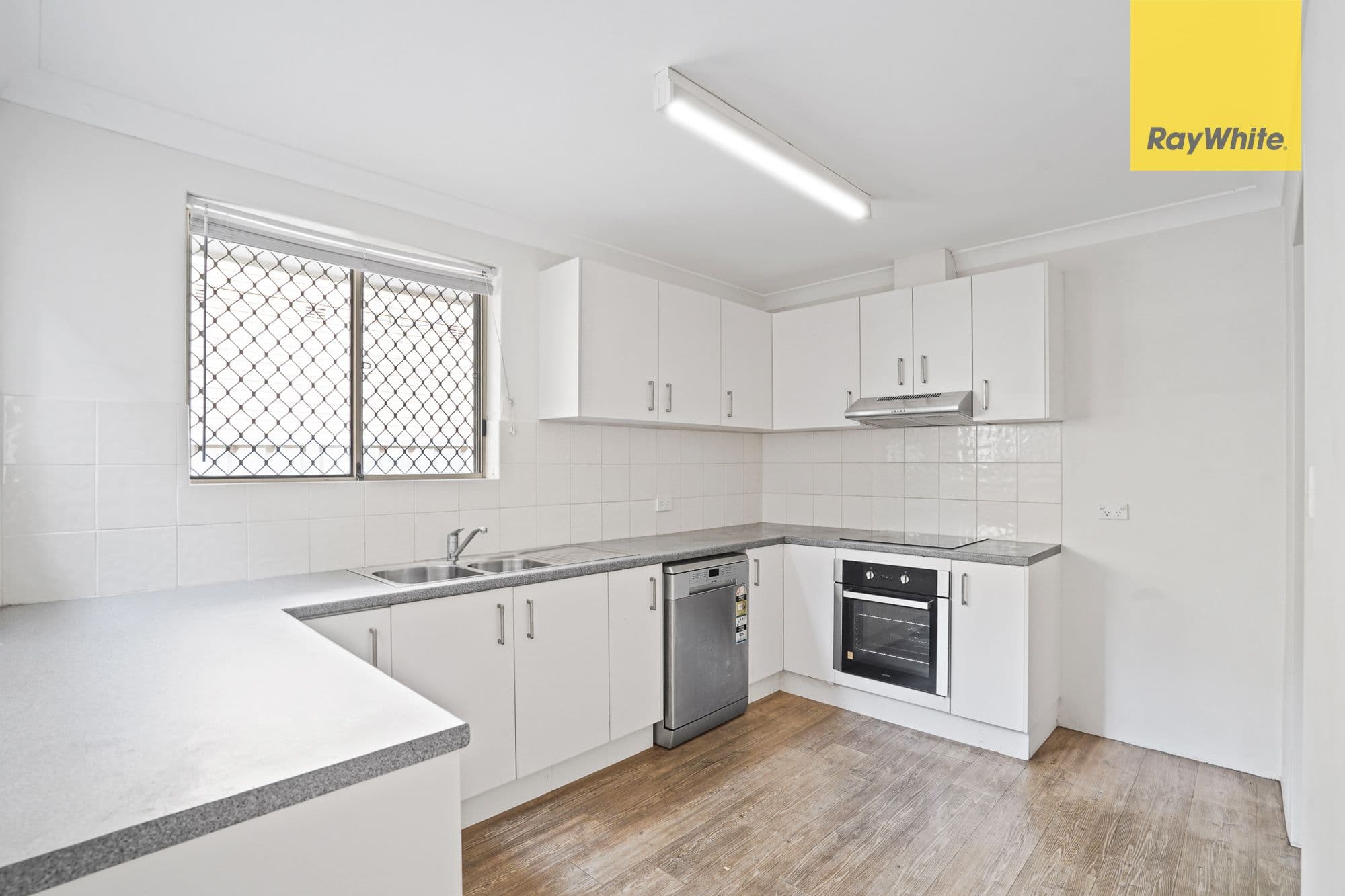 7 Alexandra Avenue, Westmead NSW 2145, Westmead - Thumbnail 7