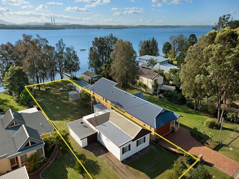 155 Grand Parade, BONNELLS BAY NSW 2264, Bonnells Bay - Thumbnail 2