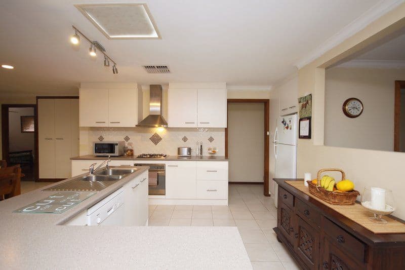 11 Ellen Street, ATHELSTONE SA 5076, Athelstone - Thumbnail 3