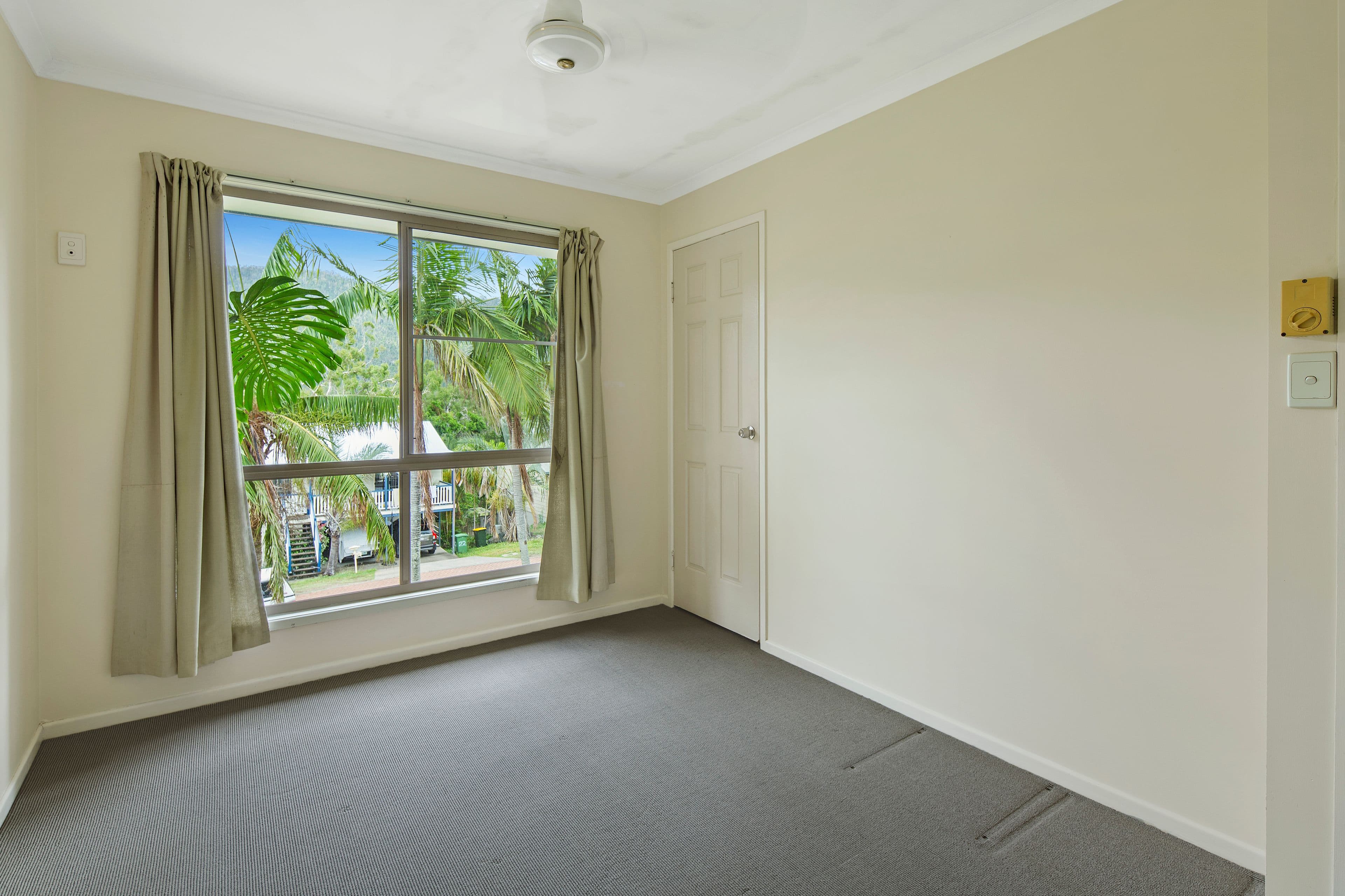 21 Sandpiper Crescent, Jubilee Pocket QLD 4802, Jubilee Pocket - Thumbnail 7