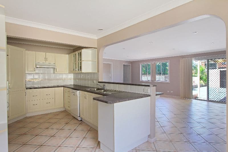 11 Hayes Avenue, MOUNT WARRIGAL NSW 2528, Mount Warrigal - Thumbnail 4