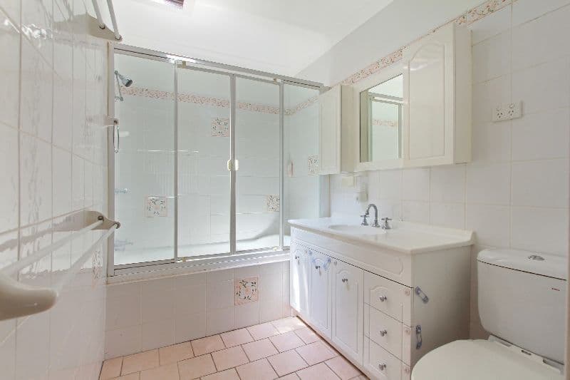 11 Hayes Avenue, MOUNT WARRIGAL NSW 2528, Mount Warrigal - Thumbnail 8