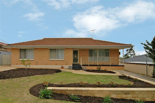 20 Tareena Street, RIDGEHAVEN SA 5097, Ridgehaven - Image 1