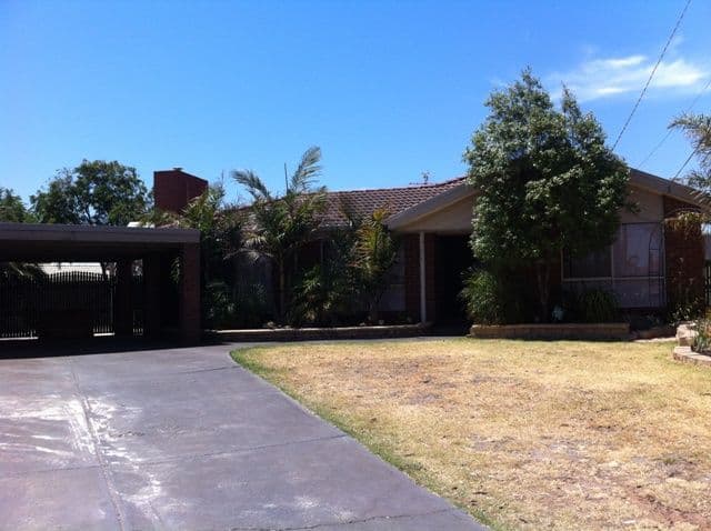 9 Ovington Place, ALTONA MEADOWS VIC 3028, Altona Meadows - Image 1