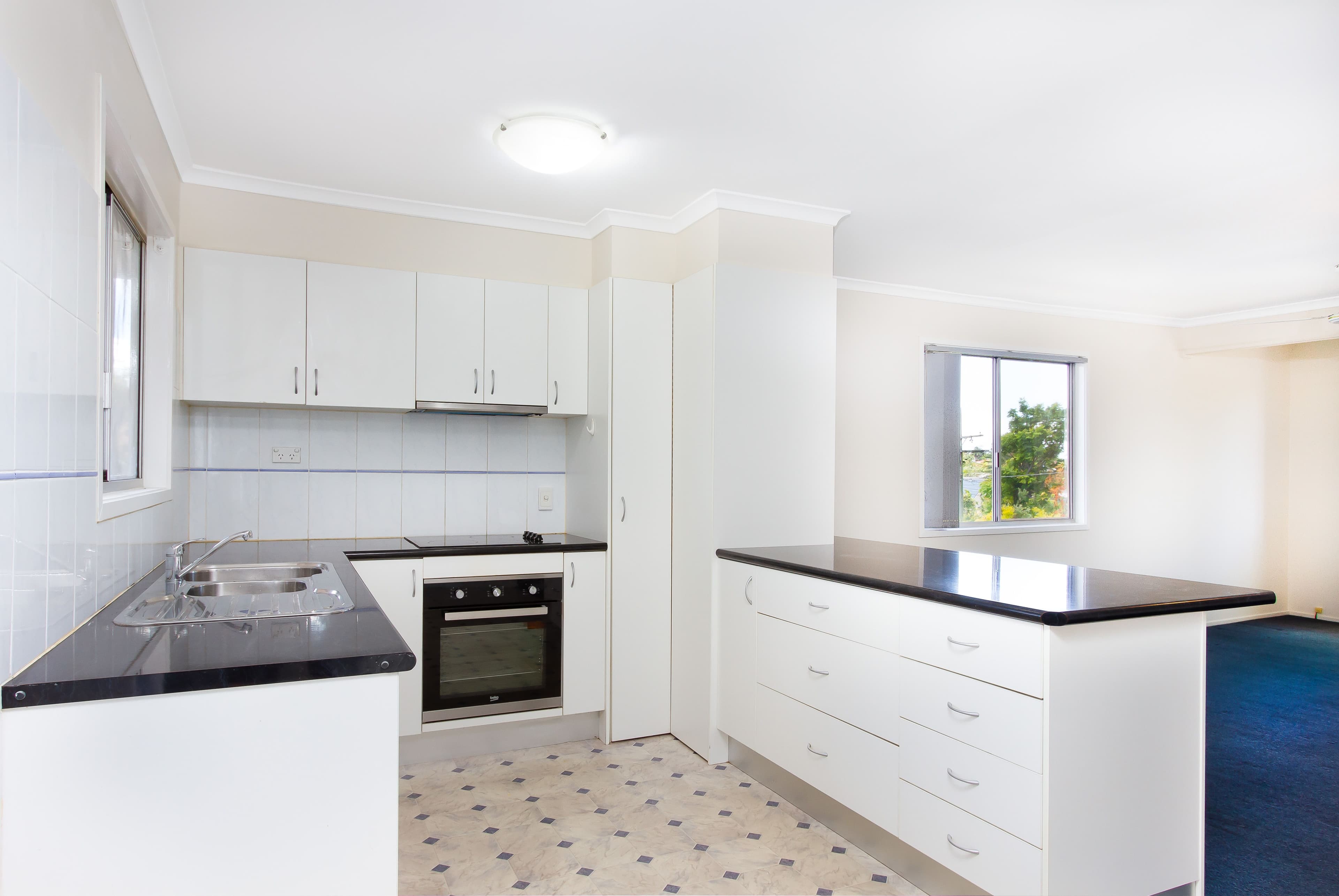 1027 Rochedale Road, Rochedale South QLD 4123, Rochedale South - Thumbnail 3