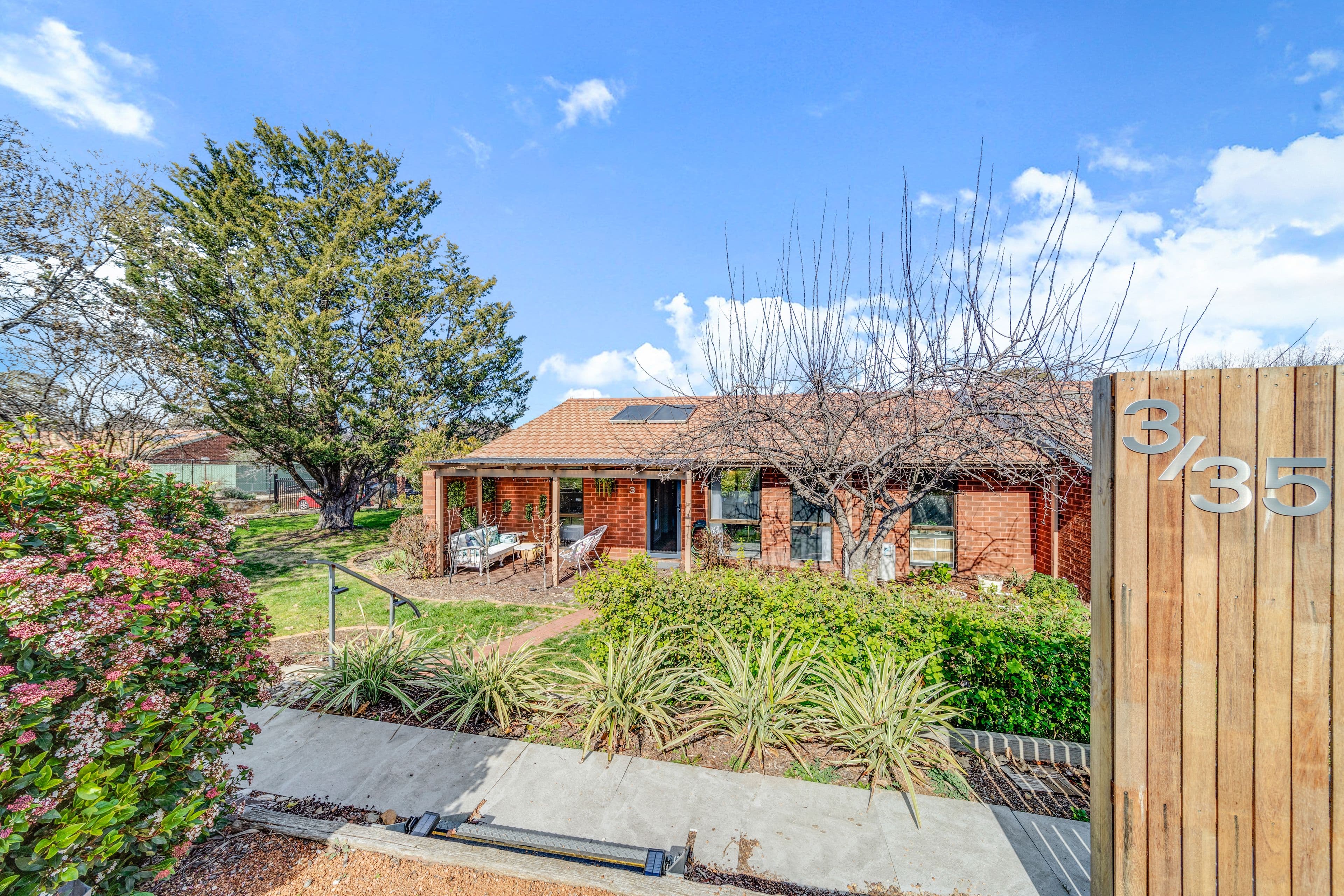 35 Ashby Circuit, Kambah ACT 2902, Kambah - Image 1