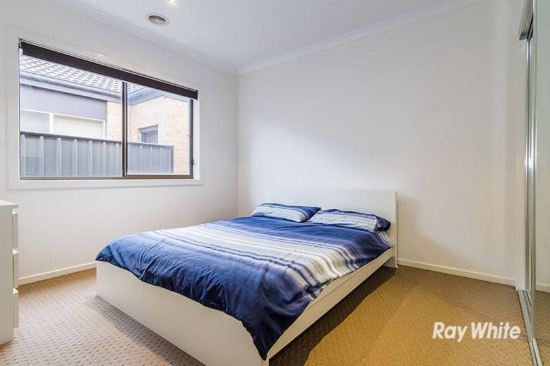 5 Cob Terrace, Clyde North VIC 3978, Clyde North - Thumbnail 7