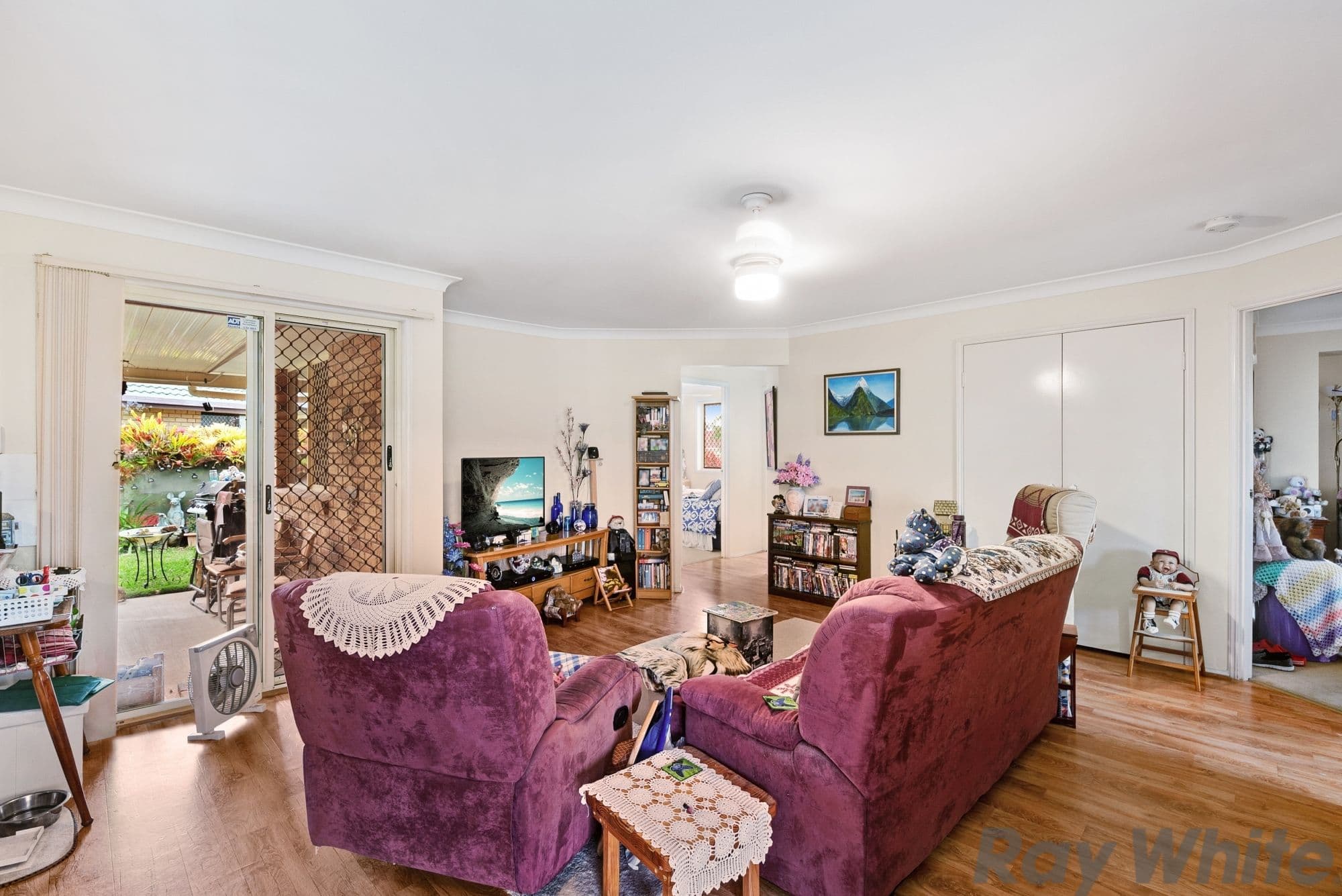 8 Brisbane Crescent, Deception Bay QLD 4508, Deception Bay - Thumbnail 4