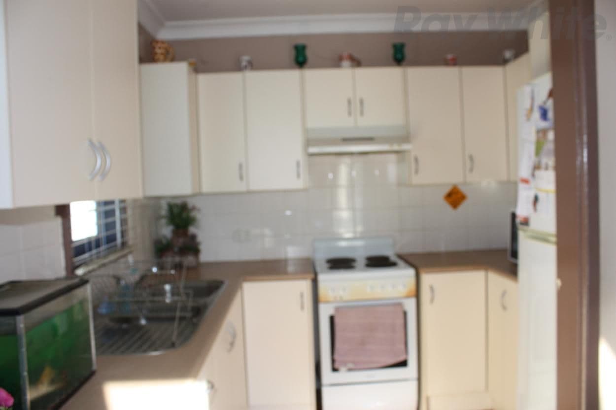 12 Karoola Street, BUSBY NSW 2168, Busby - Thumbnail 3