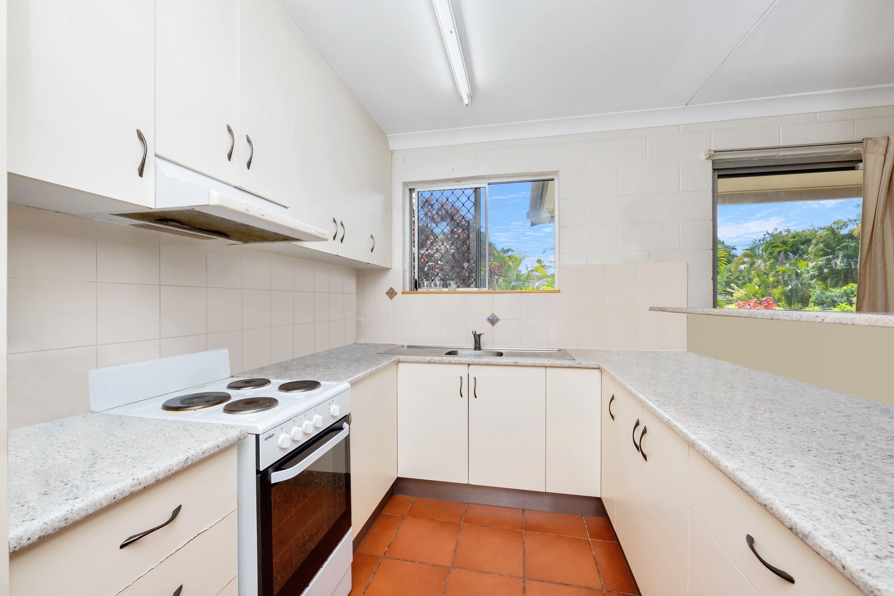 11 Karina Crescent, Rasmussen QLD 4815, Rasmussen - Thumbnail 3