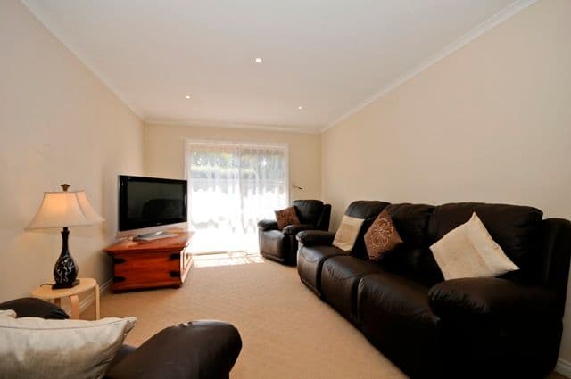 97 Liverpool Road, Kilsyth VIC 3137, Kilsyth - Thumbnail 4