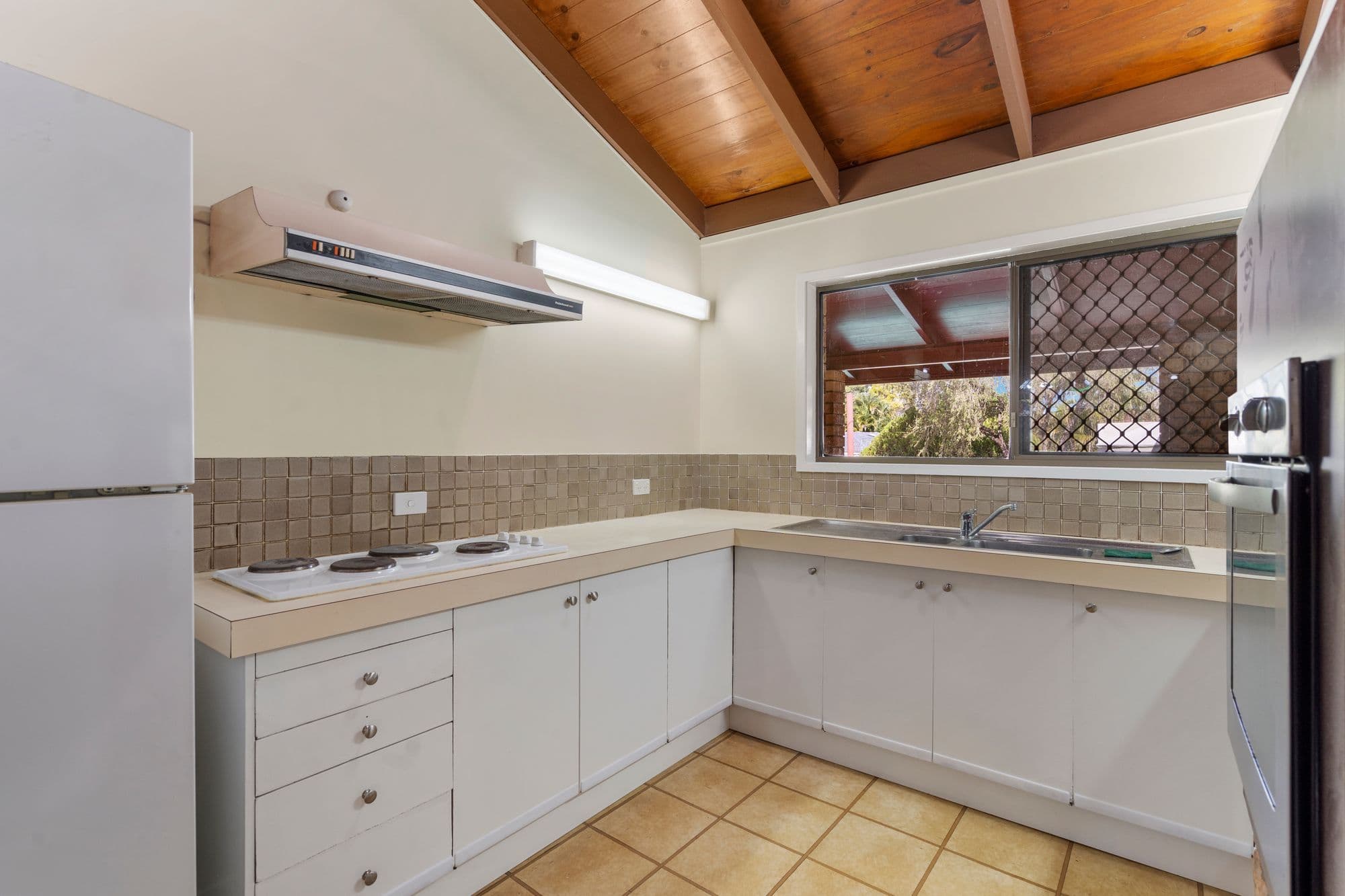 6 Salix Place, Sunnybank QLD 4109, Sunnybank - Thumbnail 7