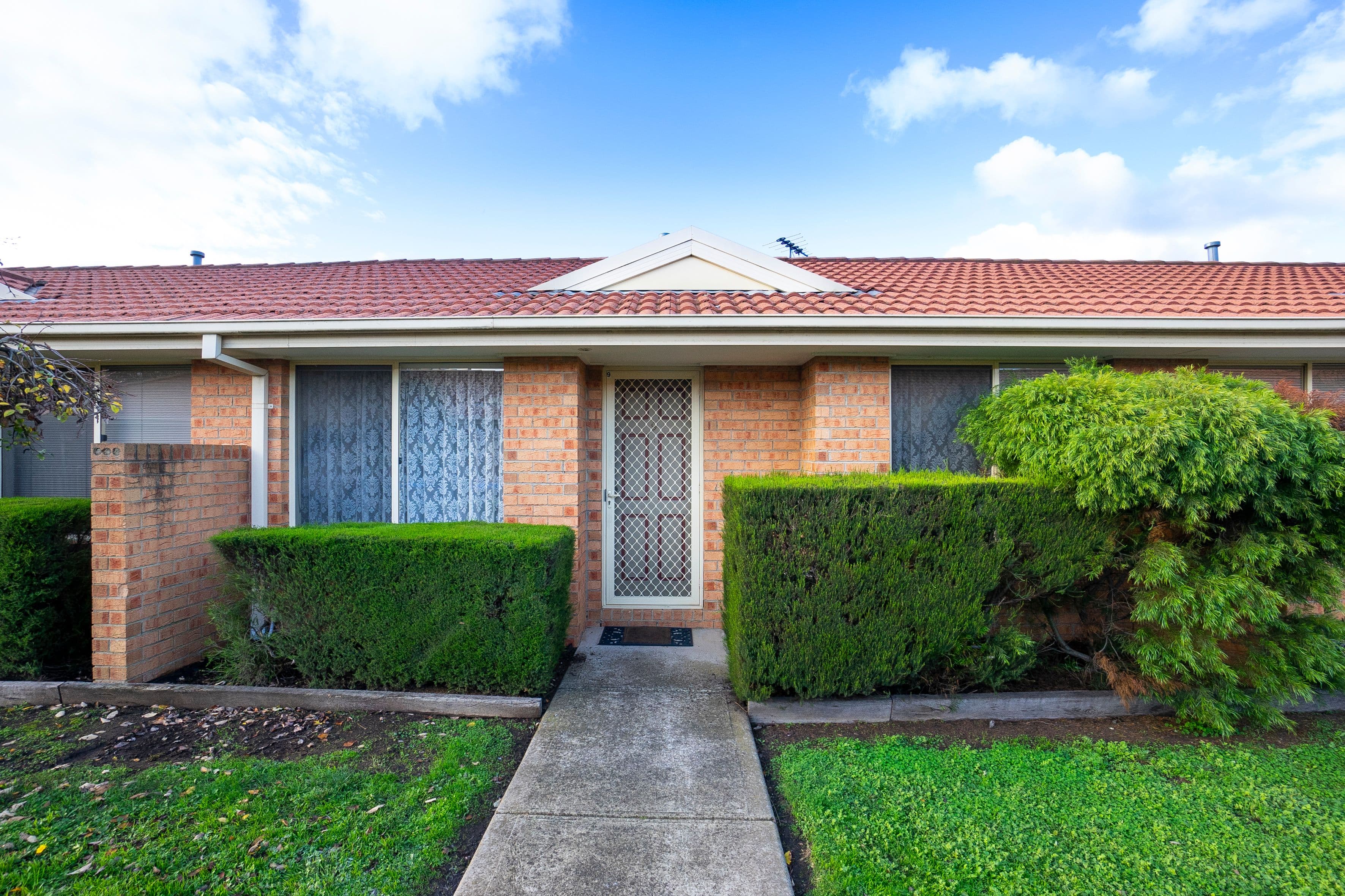 16-18 Russell Street, Werribee VIC 3030, Werribee - Image 1