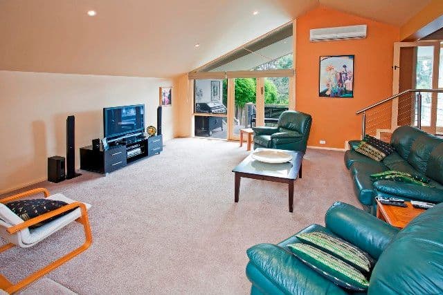 8 Maidie Street, HIGHTON VIC 3216, Highton - Thumbnail 4