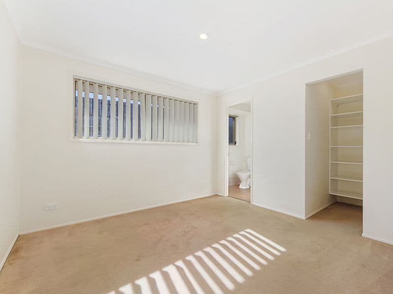 10 Lomandra Court, Oxenford QLD 4210, Oxenford - Thumbnail 7