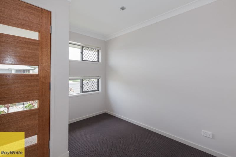 52 Killara Boulevard, Logan Reserve QLD 4133, Logan Reserve - Thumbnail 3