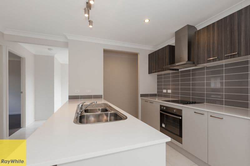 52 Killara Boulevard, Logan Reserve QLD 4133, Logan Reserve - Thumbnail 4