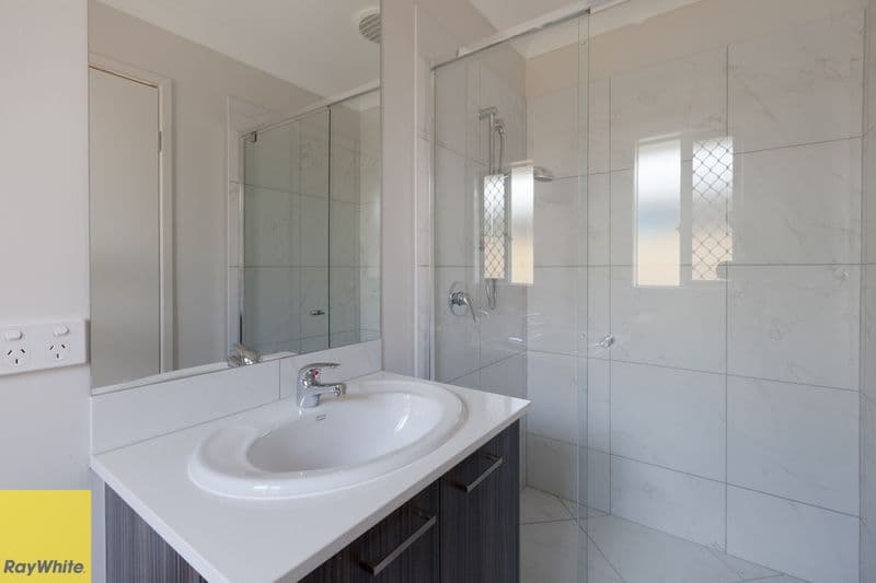 52 Killara Boulevard, Logan Reserve QLD 4133, Logan Reserve - Thumbnail 8