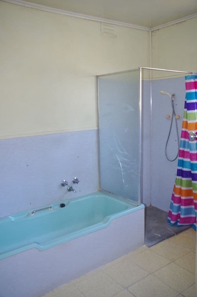 175 Ral Ral Avenue, Renmark SA 5341, Renmark - Thumbnail 6