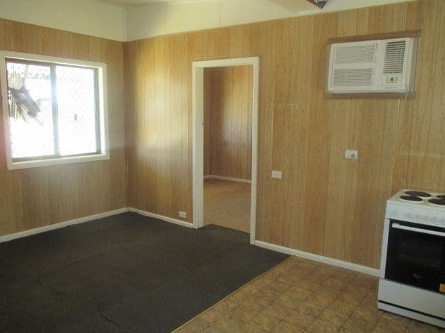 16 Auburn Street, Coonamble - Thumbnail 5