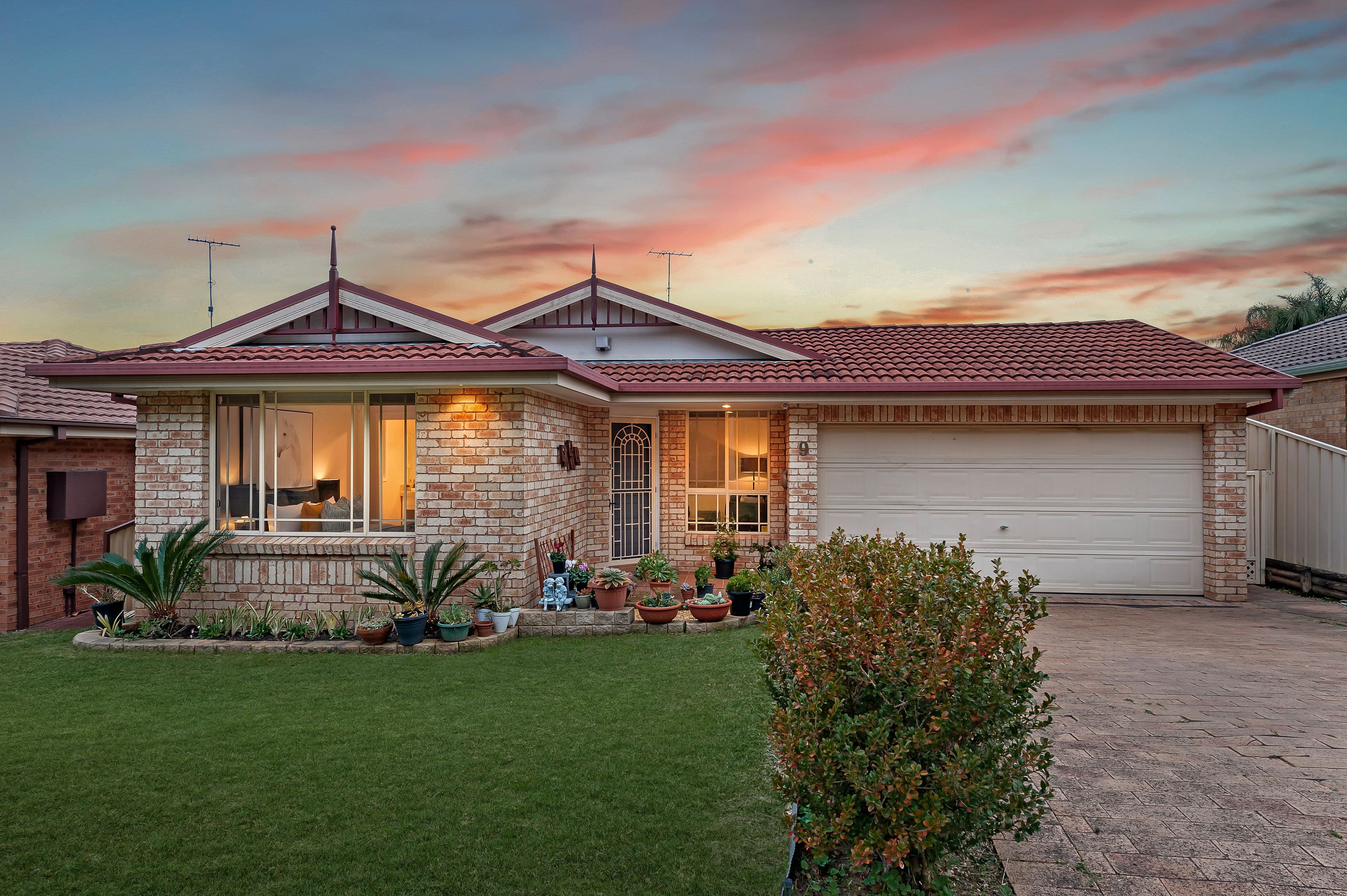 9 Guernsey Way, Stanhope Gardens NSW 2768, Stanhope Gardens - Image 1