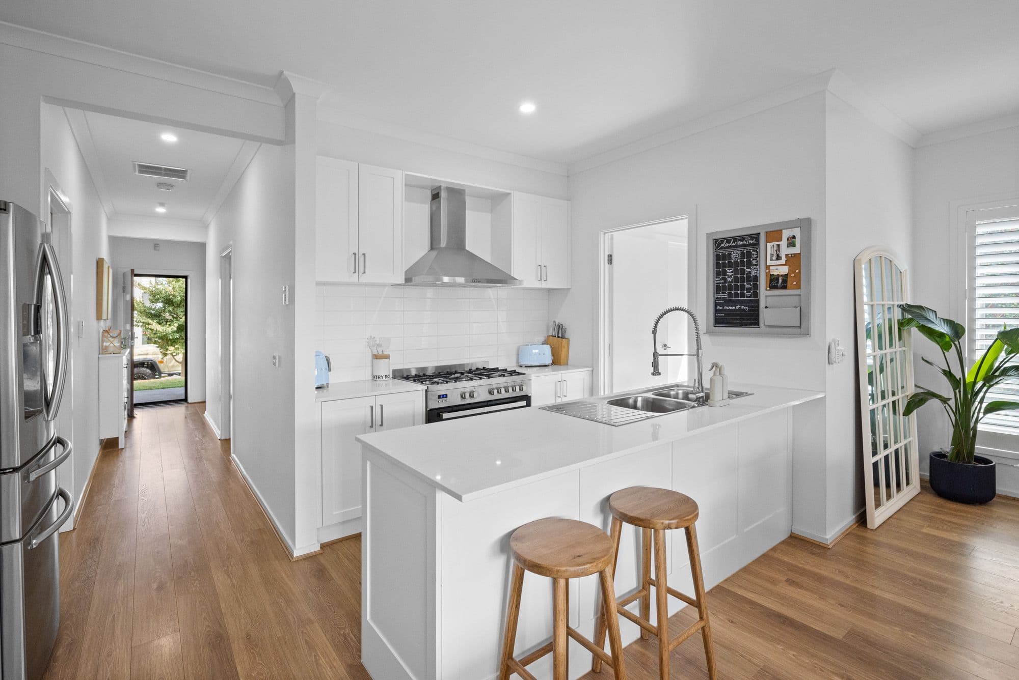 5 Radhika Street, Werribee VIC 3030, Werribee - Thumbnail 5