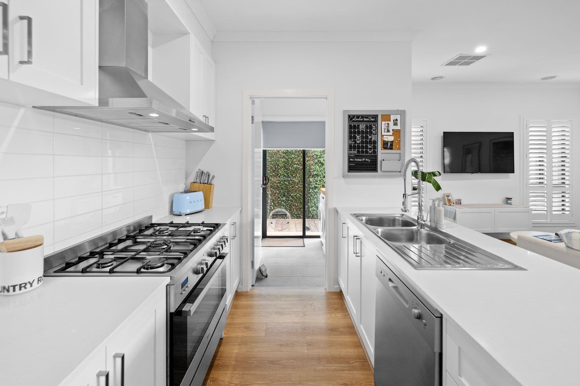 5 Radhika Street, Werribee VIC 3030, Werribee - Thumbnail 6