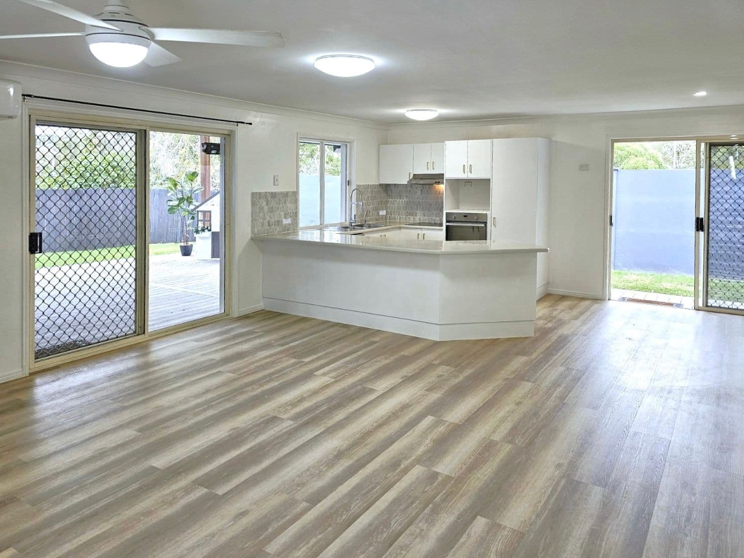 65 Henry Cotton Drive, Parkwood QLD 4214, Parkwood - Thumbnail 3