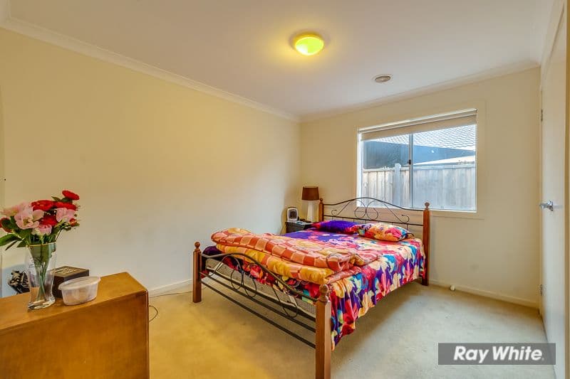 25 Holland Crescent, Truganina VIC 3029, Truganina - Thumbnail 4