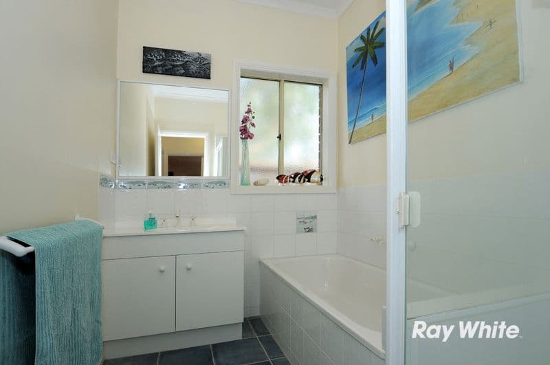 42 Henry Lawson Drive, LYNBROOK VIC 3975, Lynbrook - Thumbnail 5