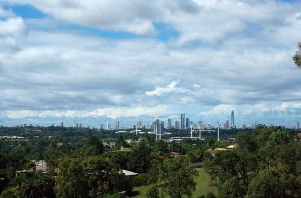 8 John Francis Drive, CARRARA QLD 4211, Carrara - Thumbnail 2