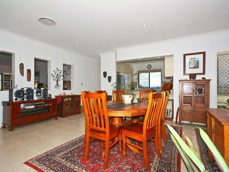 8 John Francis Drive, CARRARA QLD 4211, Carrara - Thumbnail 4