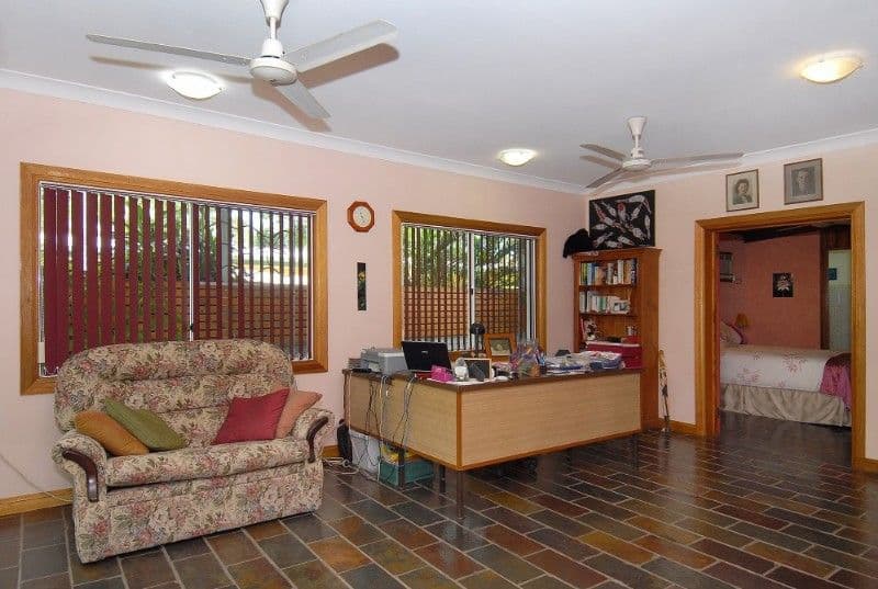41 Willow Street, HOLLOWAYS BEACH QLD 4878, Holloways Beach - Thumbnail 6