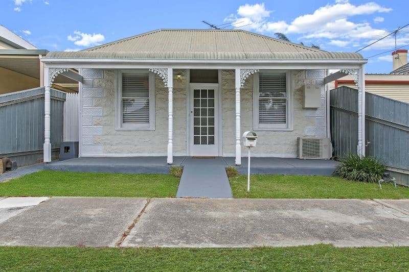 31 Russell Street, Ethelton SA 5015, Ethelton - Image 1