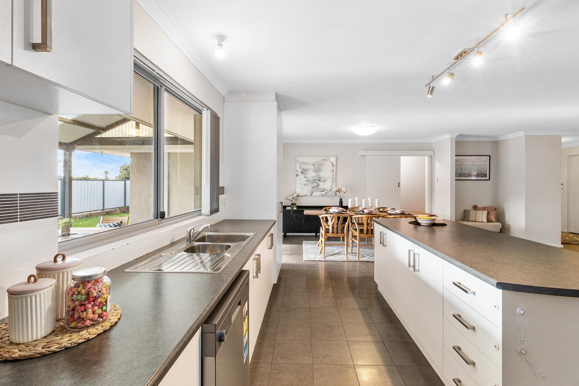 262 Grove Road, Lesmurdie WA 6076, Lesmurdie - Thumbnail 7