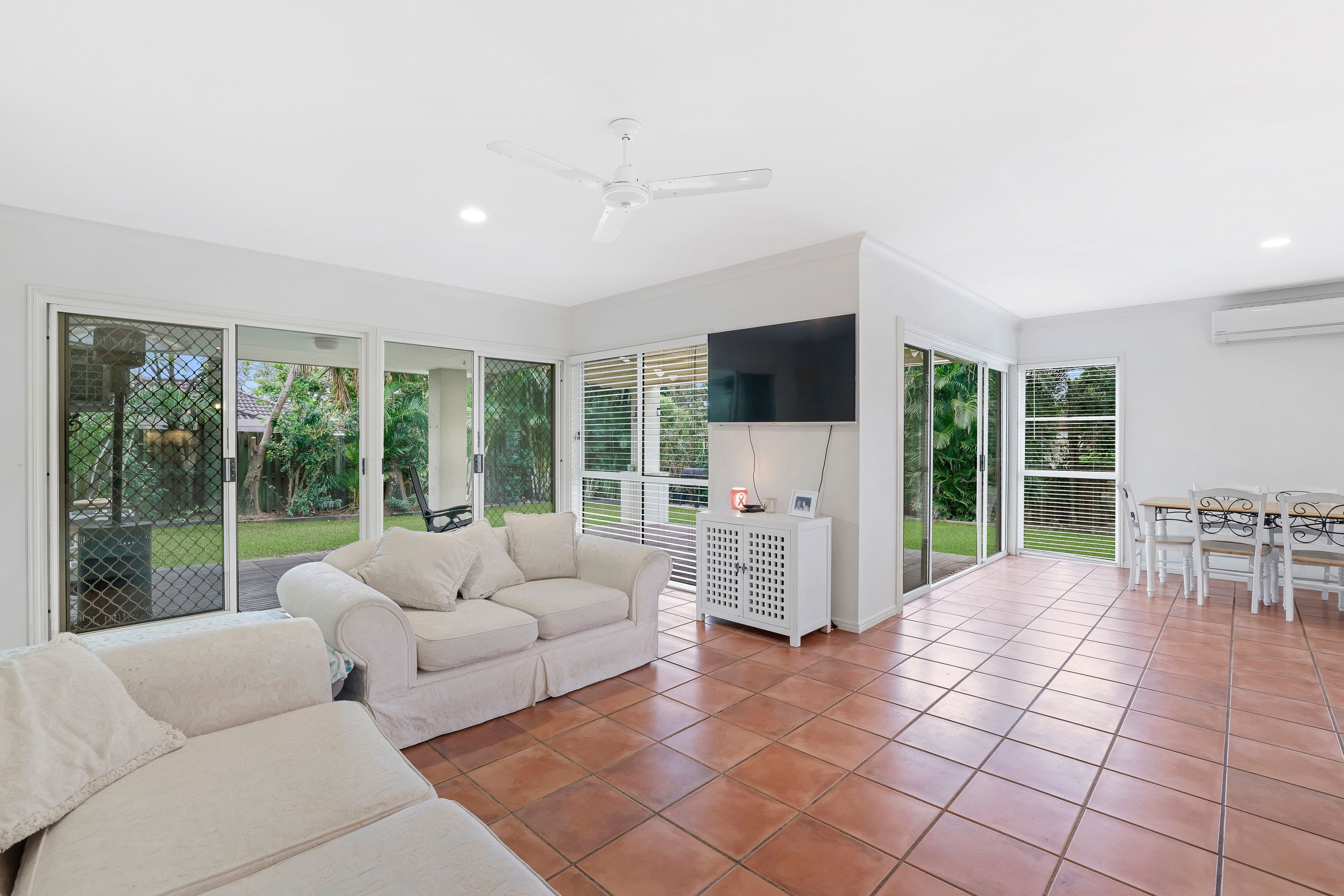 10 Prominent Crescent, Upper Coomera QLD 4209, Upper Coomera - Thumbnail 8