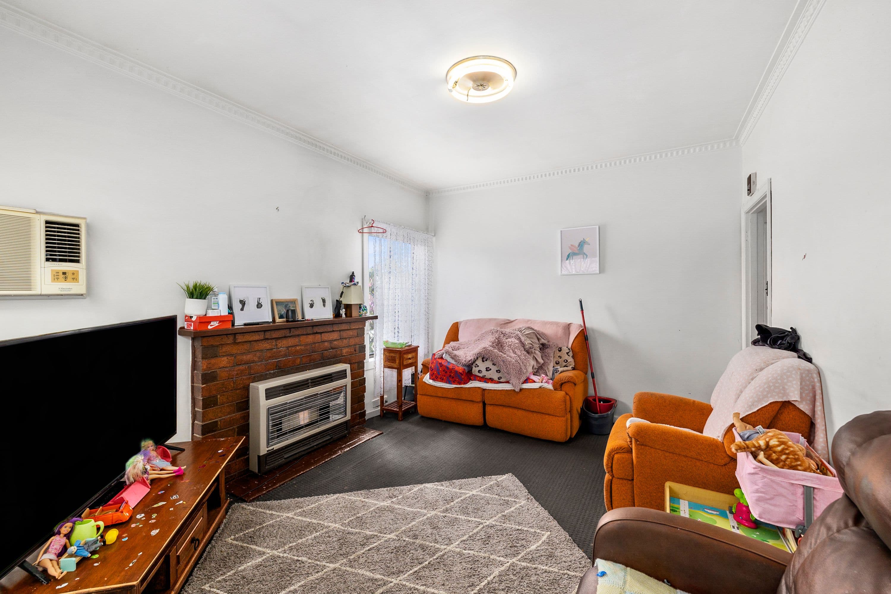 8 Wilmot Street, Ararat VIC 3377, Ararat - Thumbnail 2