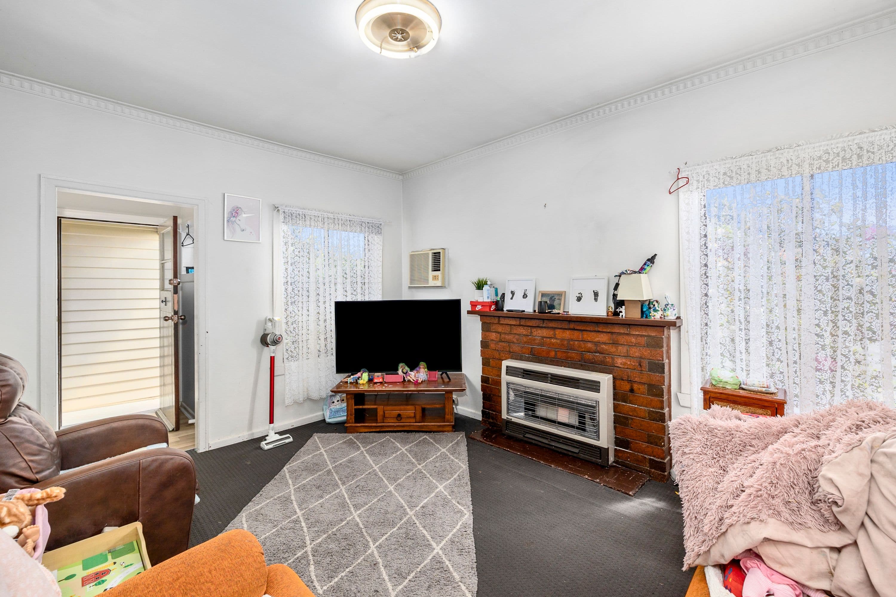 8 Wilmot Street, Ararat VIC 3377, Ararat - Thumbnail 3