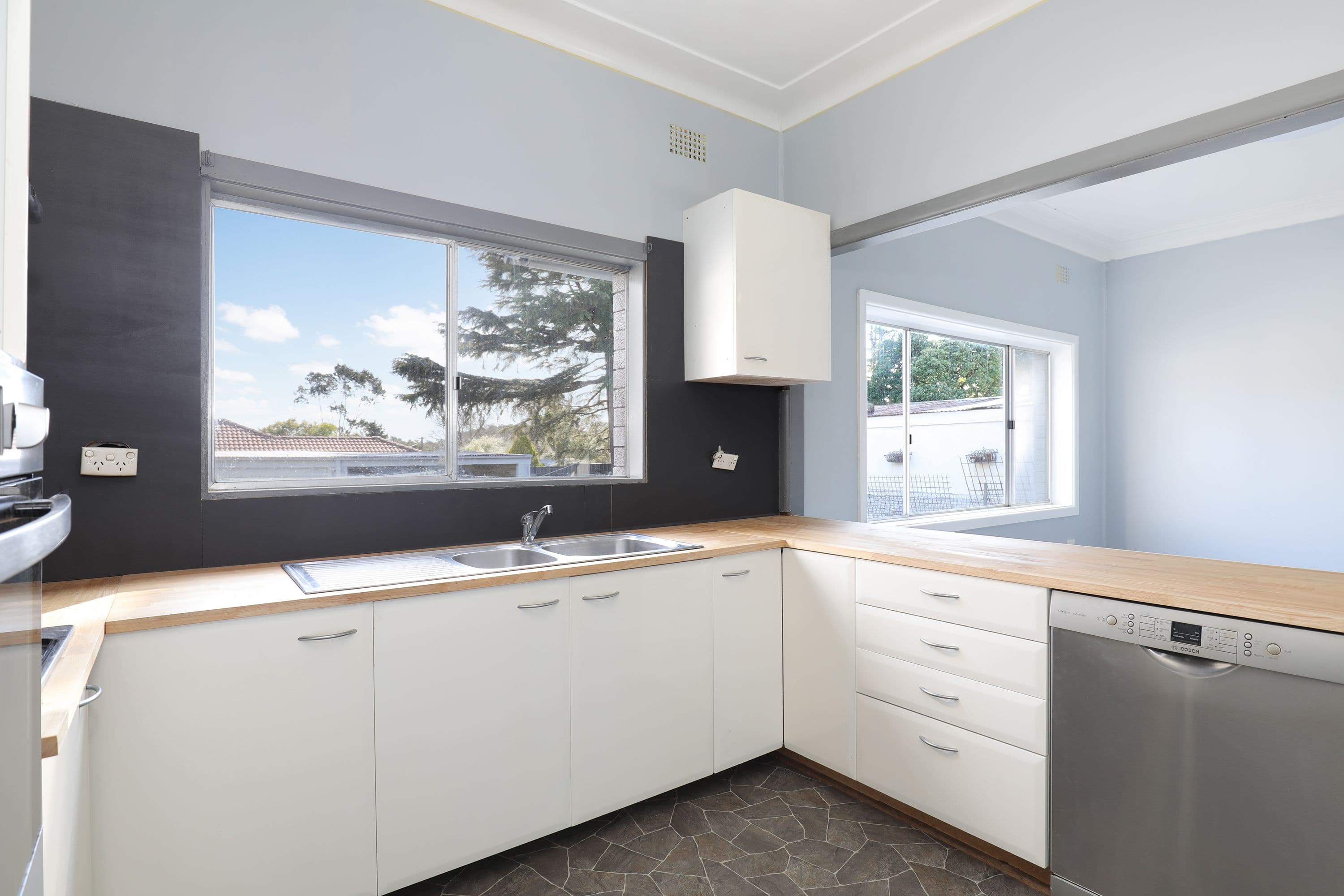 85 Twynam Street, Katoomba NSW 2780, Katoomba - Thumbnail 3