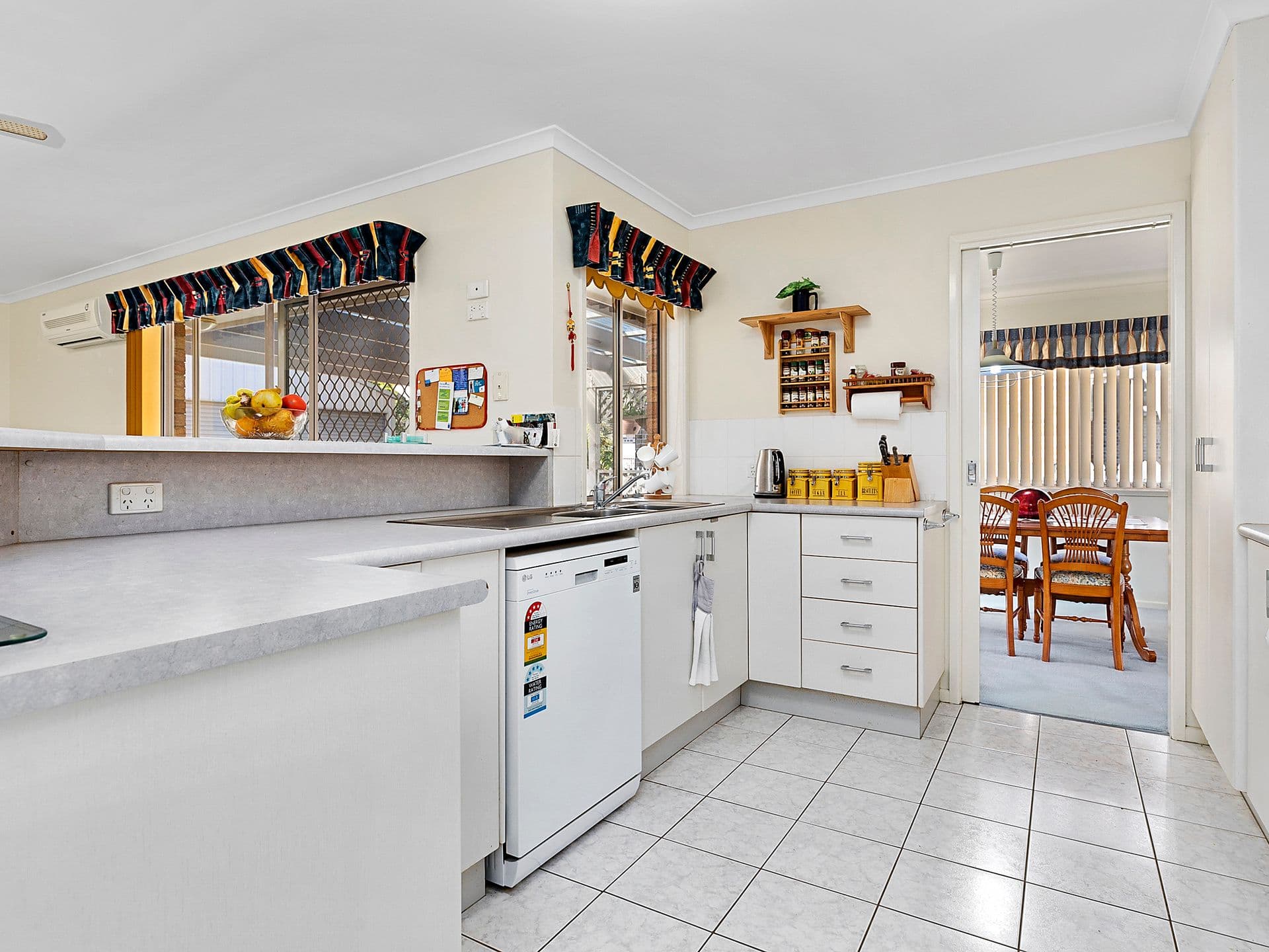 5 Murra Court, Tewantin QLD 4565, Tewantin - Thumbnail 4