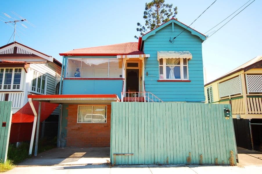 107 Old Cleveland Road, GREENSLOPES QLD 4120, Greenslopes - Image 1