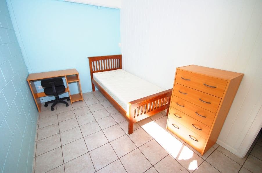 107 Old Cleveland Road, GREENSLOPES QLD 4120, Greenslopes - Thumbnail 5
