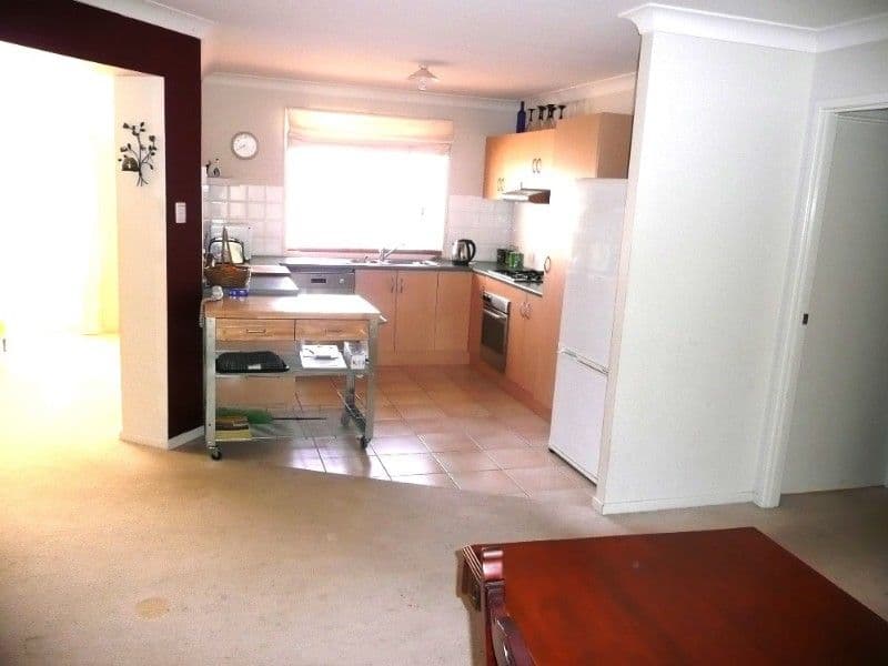 10 Hillmont Close, WOONGARRAH NSW 2259, Woongarrah - Thumbnail 3