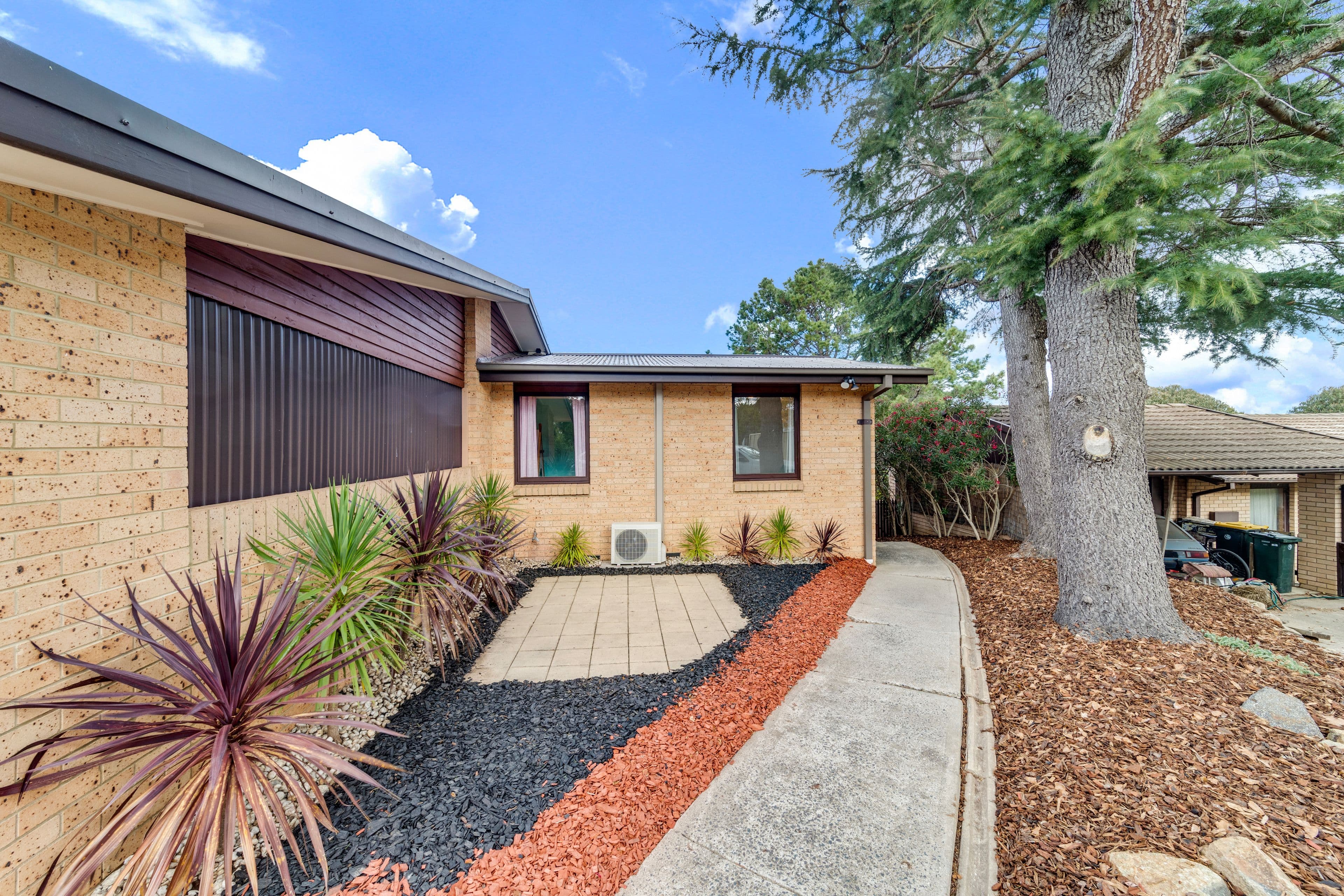 5 Ferguson Place, Flynn ACT 2615, Flynn - Thumbnail 2