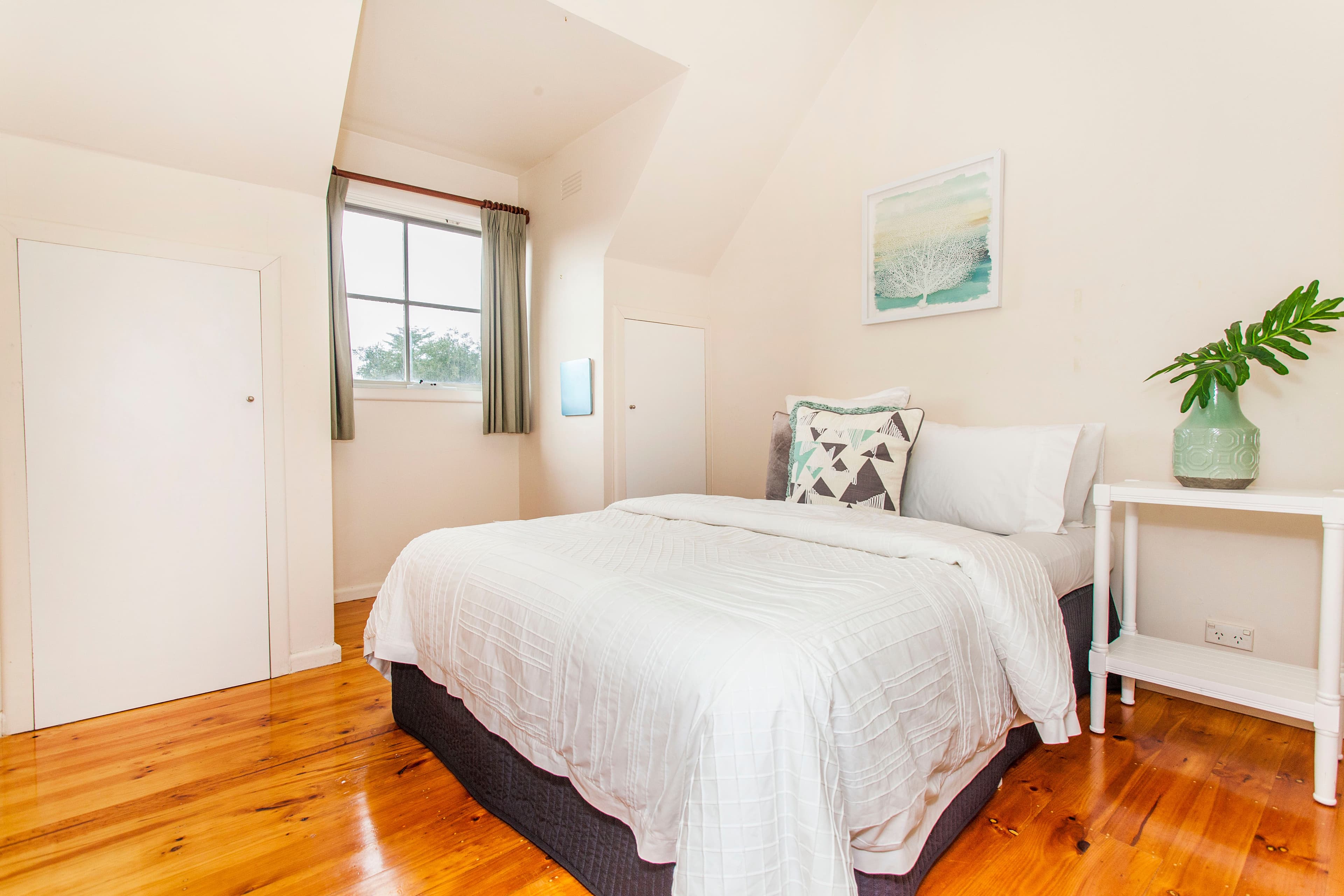 19 Davison Street, Mitcham VIC 3132, Mitcham - Thumbnail 7