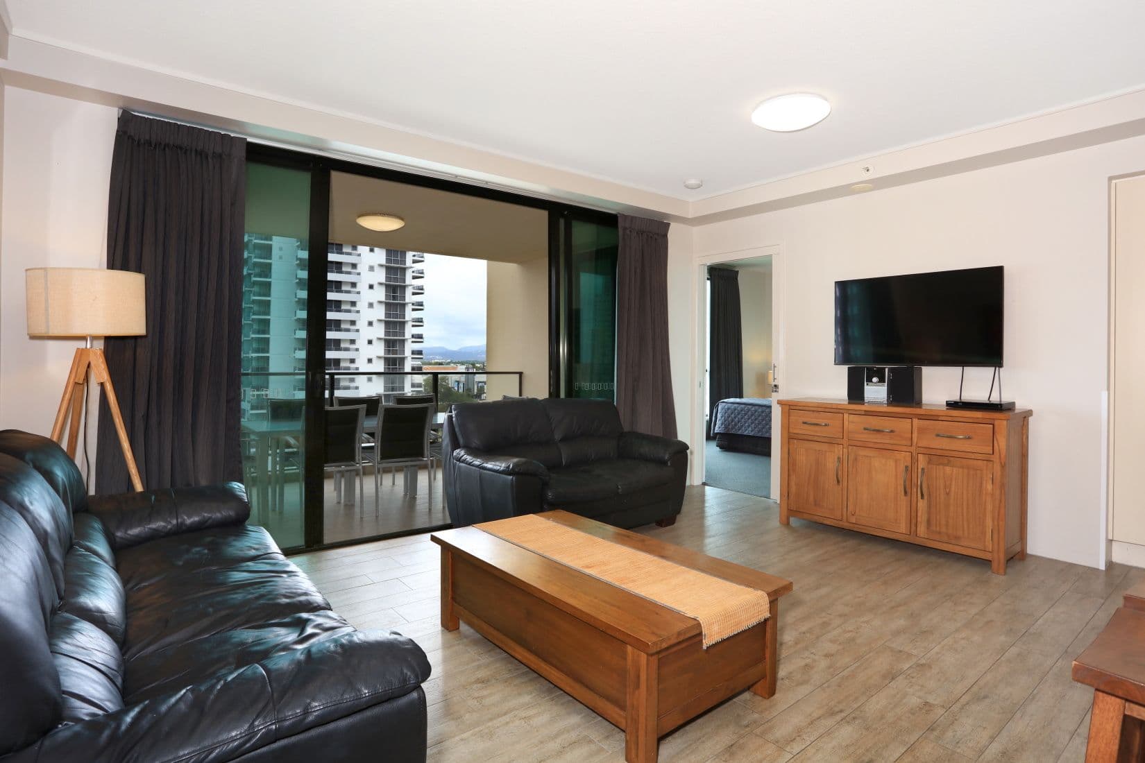 2685 Gold Coast Highway, Broadbeach QLD 4218, Broadbeach - Thumbnail 2