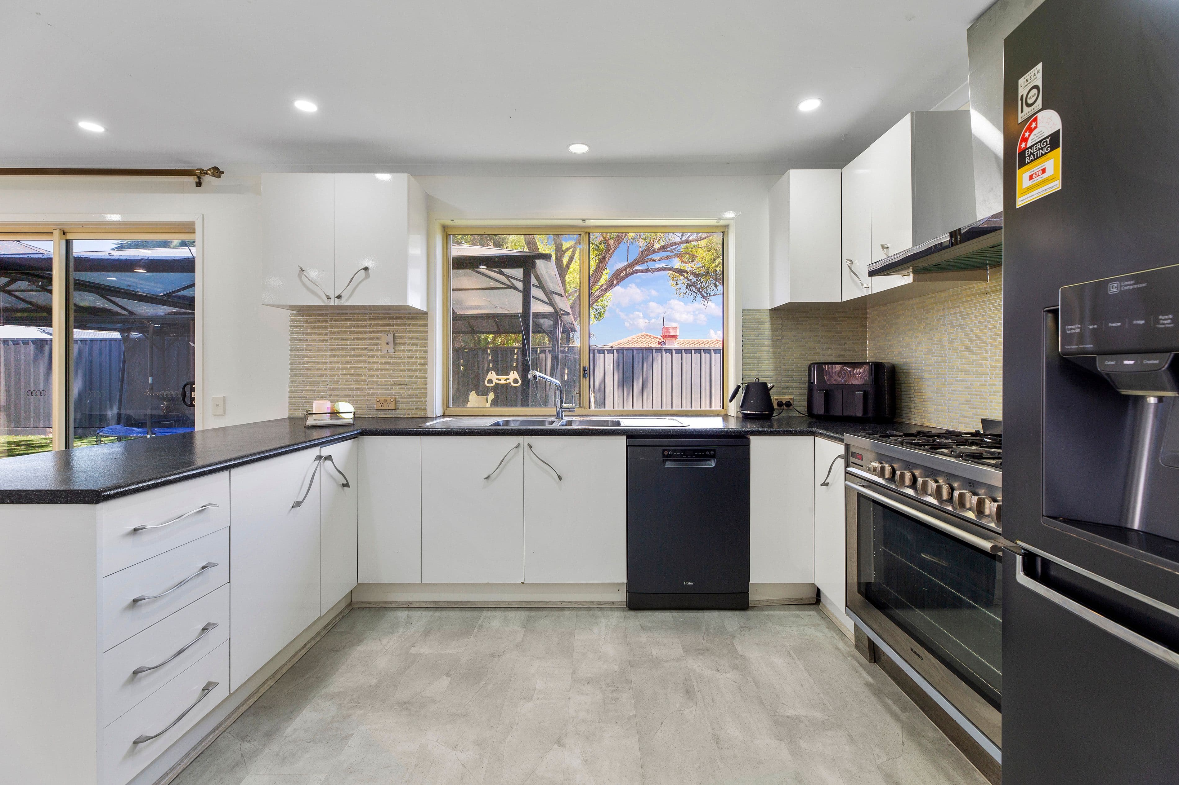 26 Seabright Avenue, Parafield Gardens SA 5107, Parafield Gardens - Thumbnail 8
