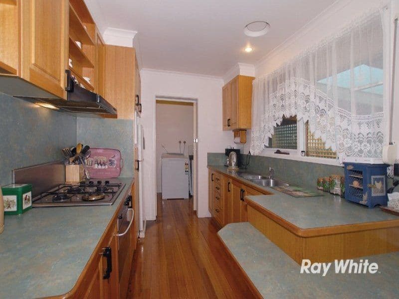 20 Lorna Street, CRANBOURNE VIC 3977, Cranbourne - Thumbnail 4