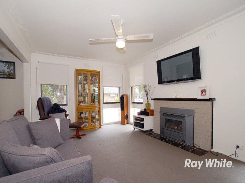 20 Lorna Street, CRANBOURNE VIC 3977, Cranbourne - Thumbnail 5