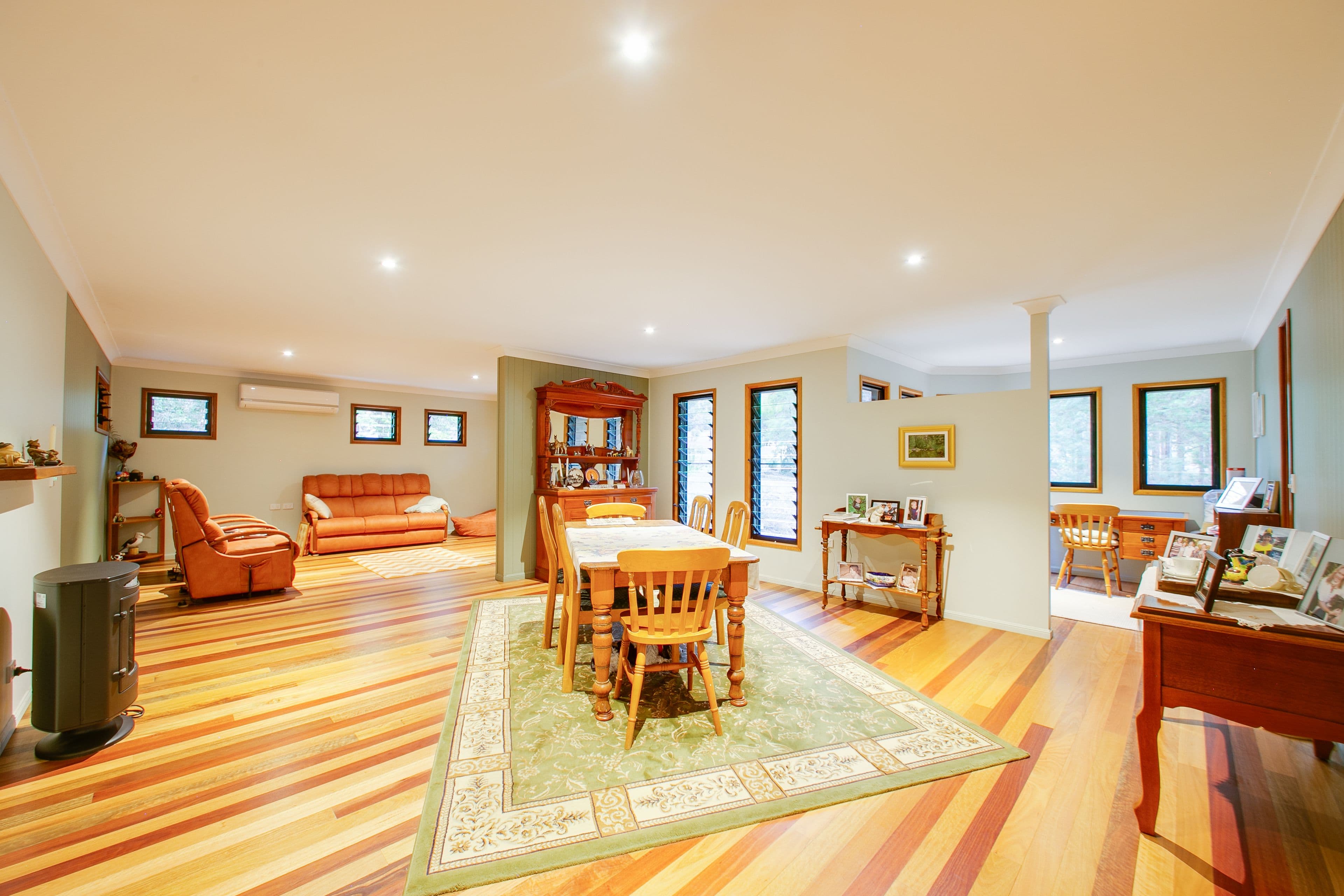 79 Velvet Street, Pine Mountain QLD 4306, Pine Mountain - Thumbnail 4